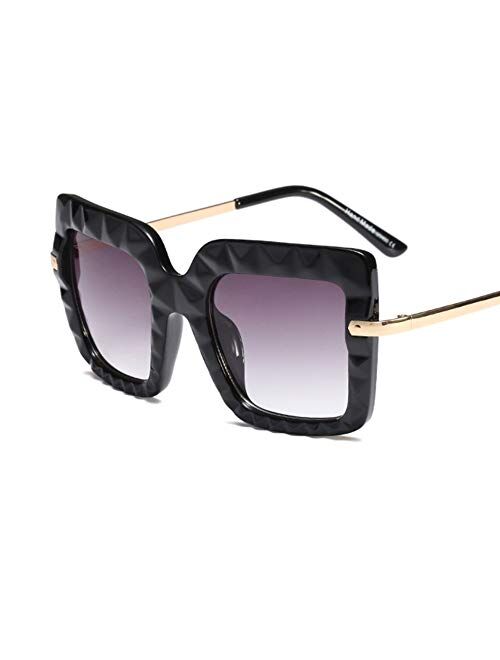 Freckles Mark Oversized Square Sunglasses for Women Celebrity Bold Frame Metal Temples F5045