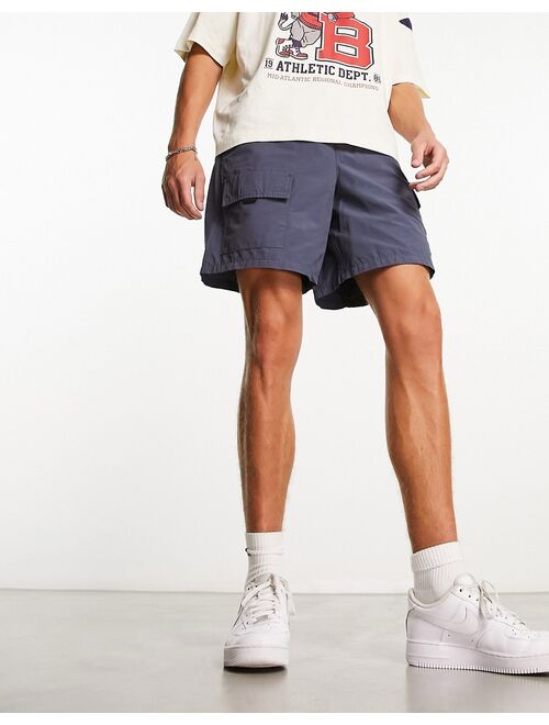 New Look multi pocket cargo shorts in dark blue