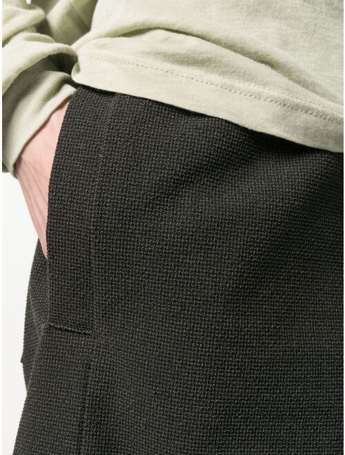 GR10K elasticated-waistband deck shorts