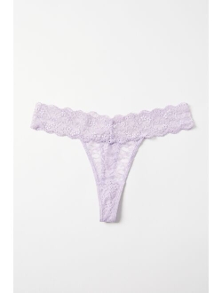 Lace Low-Rise Thong
