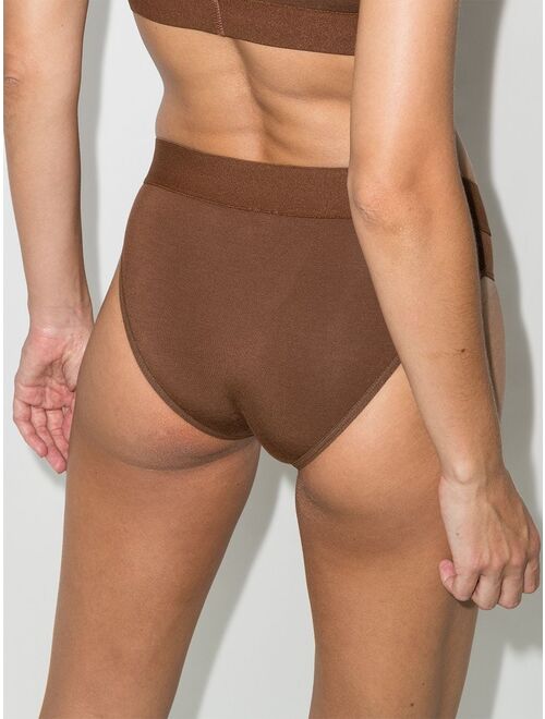 Baserange Bell elastic waistband briefs