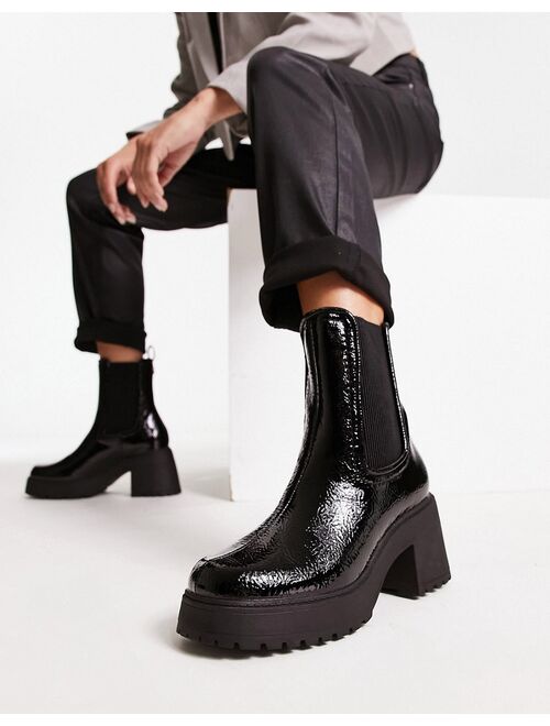 River Island chunky heeled chelsea boots in black