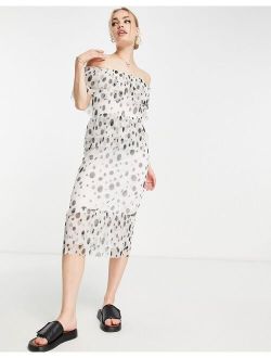 bardot spot ruffle midi dress in cream