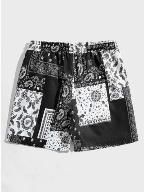 SHEIN Men Paisley Scarf Print Drawstring Waist Shorts