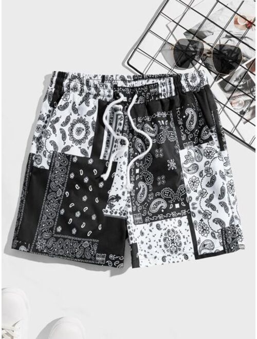 SHEIN Men Paisley Scarf Print Drawstring Waist Shorts