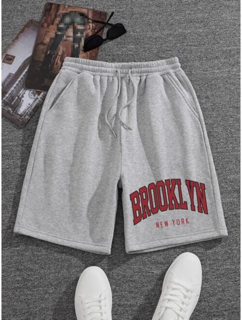 Men Letter Graphic Drawstring Waist Shorts