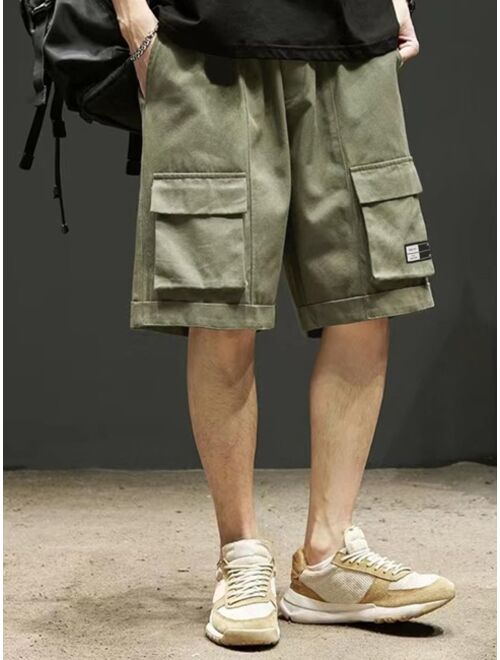 Men Letter Patched Flap Pocket Shorts