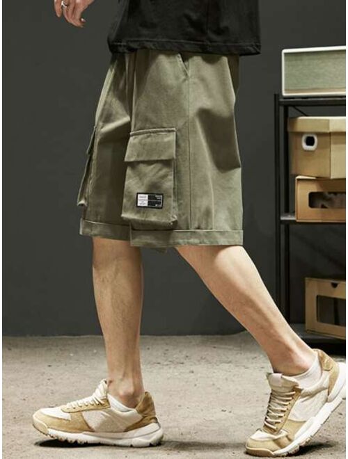 Men Letter Patched Flap Pocket Shorts