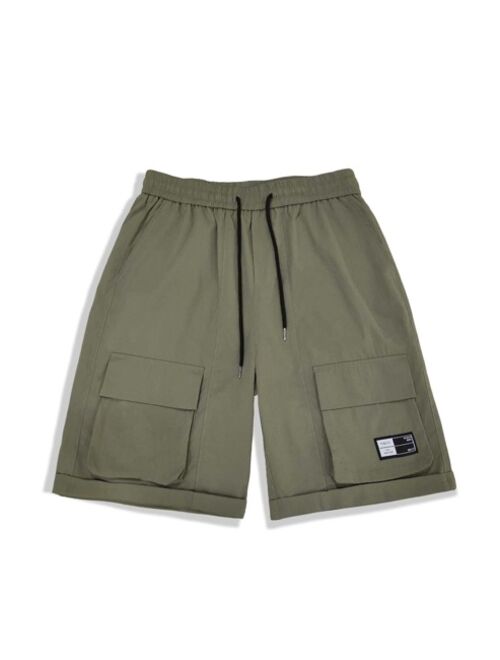 Men Letter Patched Flap Pocket Shorts