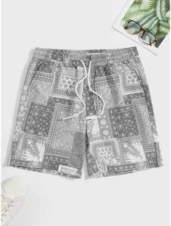 Men Drawstring Waist Paisley Patchwork Print Shorts