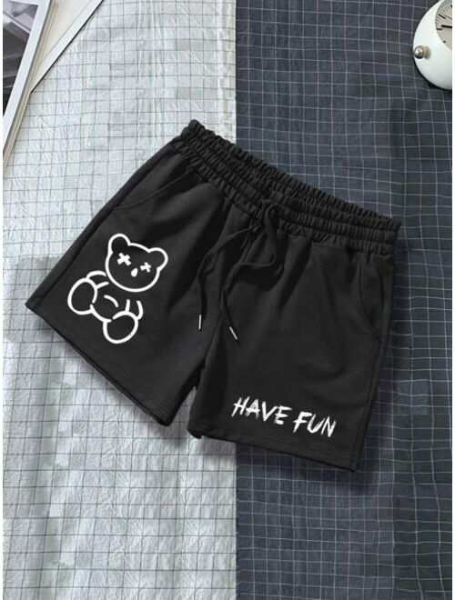 Men Slogan Cartoon Graphic Drawstring Waist Shorts