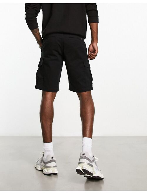 Jack & Jones Intelligence cargo shorts in black