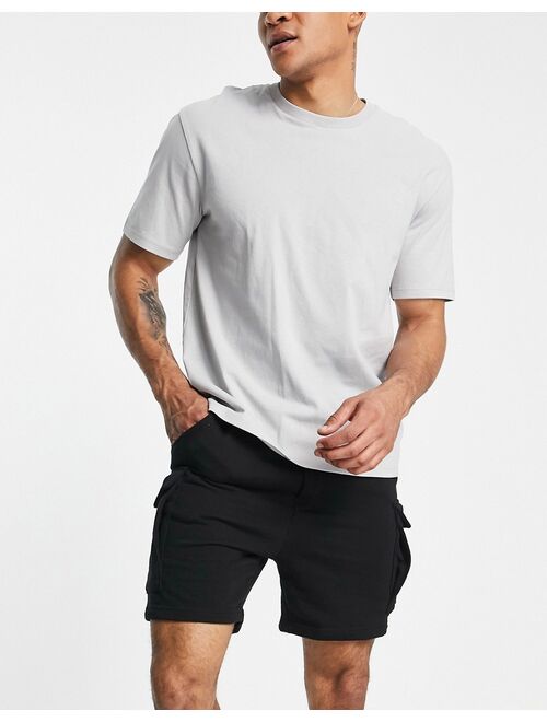 Jack & Jones Intelligence jersey cargo short in black