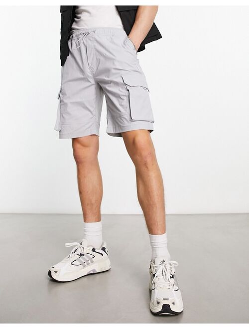 Jack & Jones Intelligence technical cargo short in gray