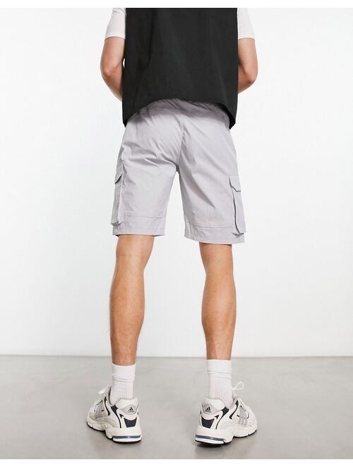 Jack & Jones Intelligence technical cargo short in gray