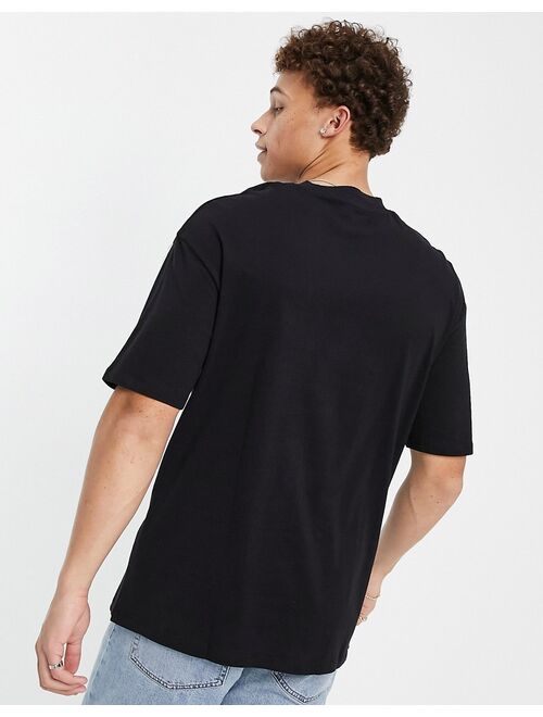 Jack & Jones Core boxy t-shirt in black