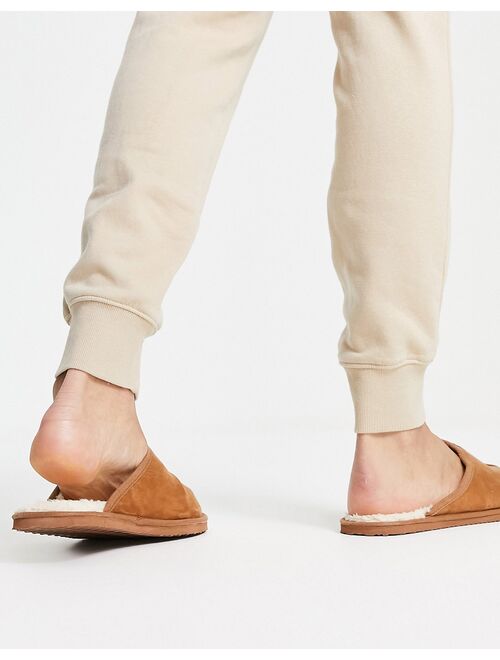 Jack & Jones slippers in tan