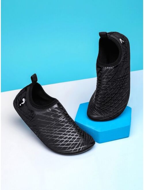 Wisen Shoes Boys Breathable Cartoon Graphic Slip-On Water Shoes, Sporty Outdoor Black Aqua Socks