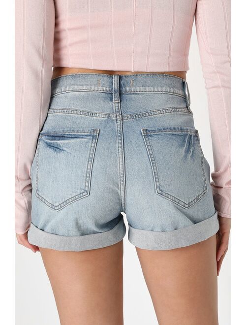 Lulus Olivia Light Wash Distressed Ultra High Rise Cuffed Mom Shorts