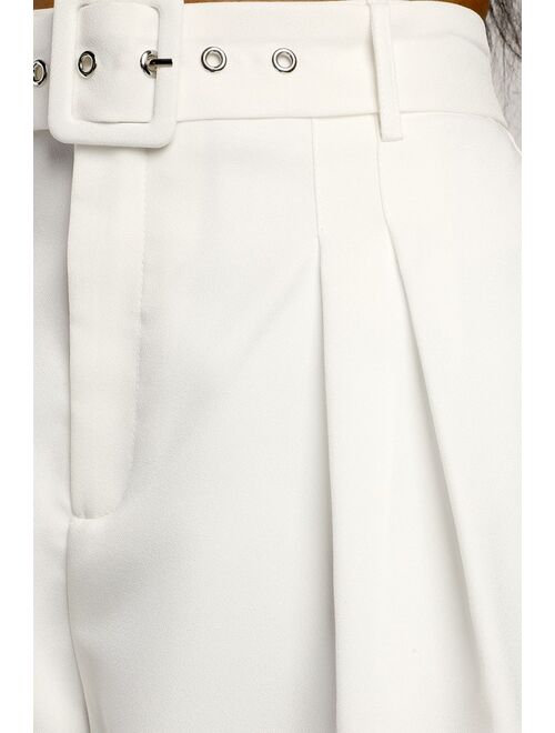 Lulus Suit and Score Ivory Pleated Belted Shorts