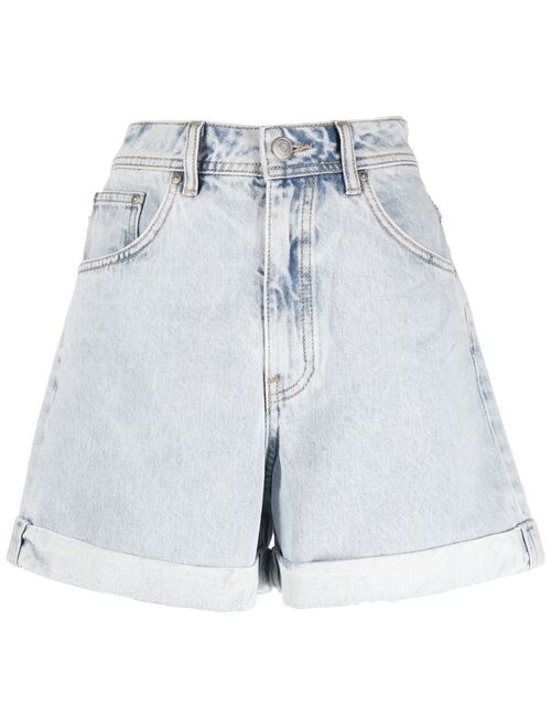 12 STOREEZ light-wash denim shorts