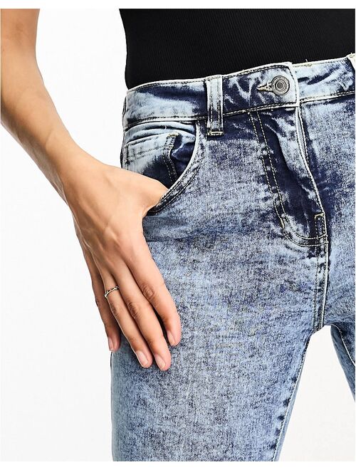 Parisian Petite skinny jeans in blue acid wash