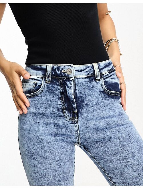 Parisian Petite skinny jeans in blue acid wash