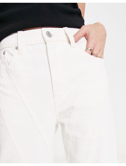 Signature 8 front seam straight leg jean in white