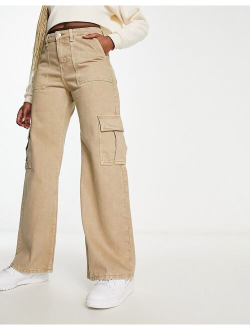 Monki cargo jeans in beige