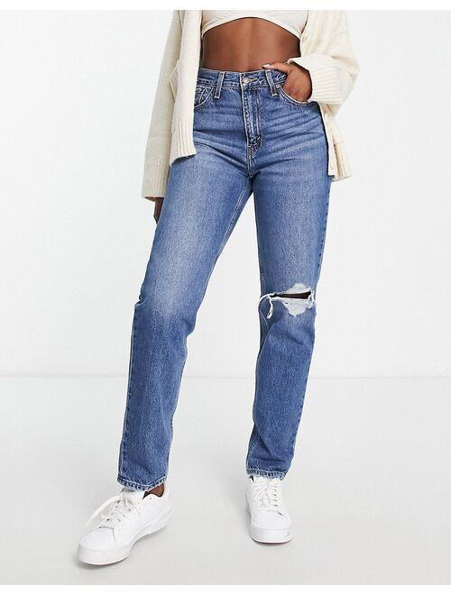 Levi's 80S mom jean in mid wash blue