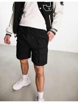 utility cargo short in black