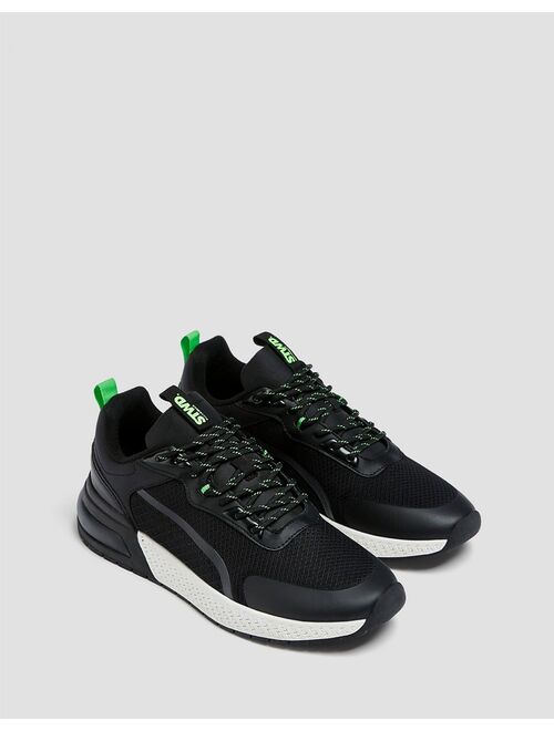 Pull&Bear runner sneakers in black