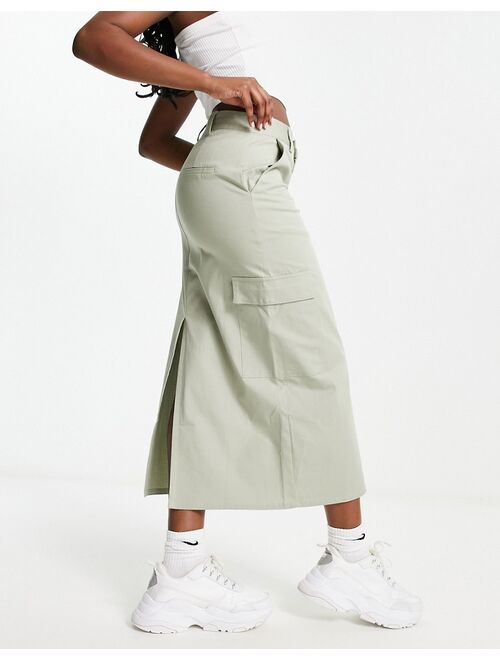 Pull&Bear parachute midaxi cargo skirt in khaki