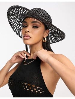 South Beach open weave wide brim hat in black