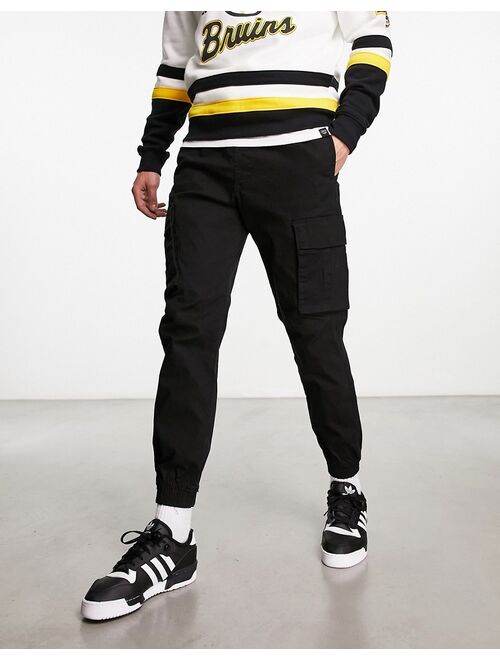 Pull&Bear cargo pants in black