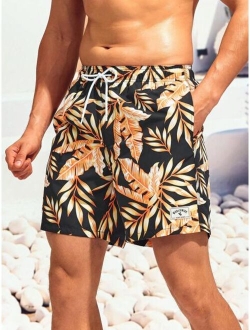 Men Tropical Print Letter Patched Detail Drawstring Waist Swim Trunks