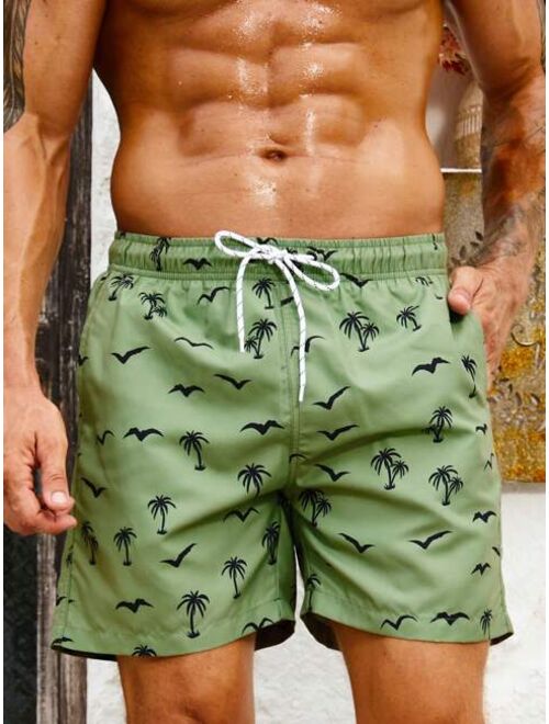 Men Coconut Tree Bird Print Drawstring Waist Swim Trunks