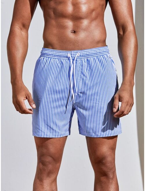 Men Striped Print Drawstring Waist Swim Trunks