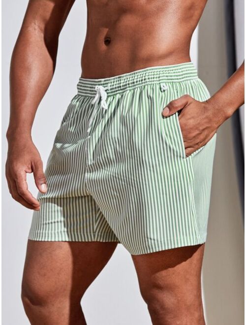 Men Striped Print Drawstring Waist Swim Trunks