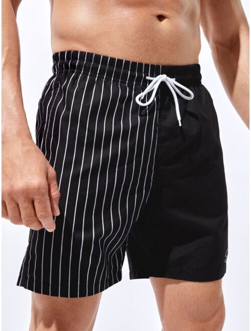 Men Striped Drawstring Waist Swim Trunks