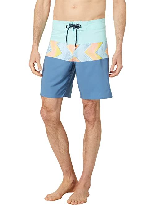 Billabong Tribong Pro 18" Boardshorts