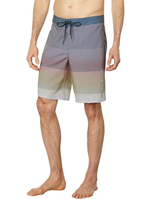 Quiksilver Surfsilk Massive 20" Boardshorts