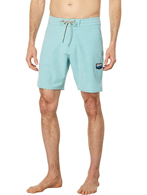 VISSLA Solid Sets 18.5" Boardshorts