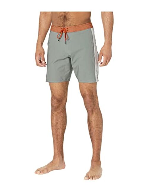 RVCA Apex 18" Trunks