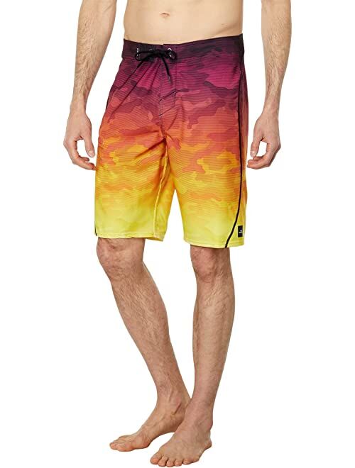 O'Neill Hyperfreak Heat S-Seam Fade 21" Boardshorts