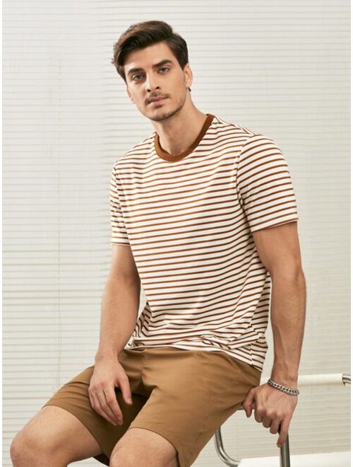 SHEIN Men Striped Print Tee