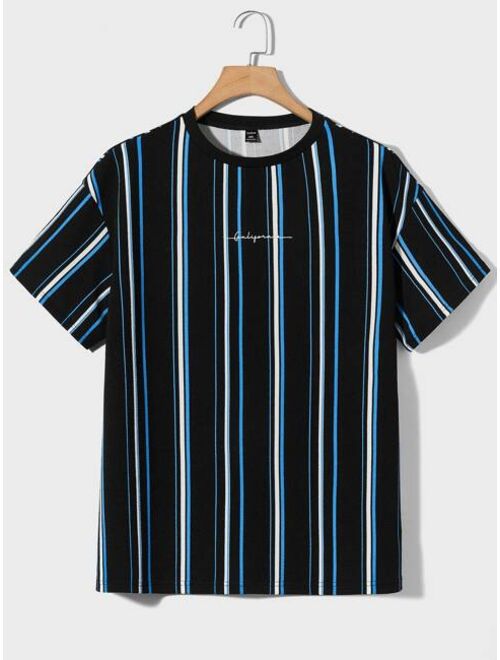 SHEIN Extended Sizes Men Block Striped & Letter Graphic Tee