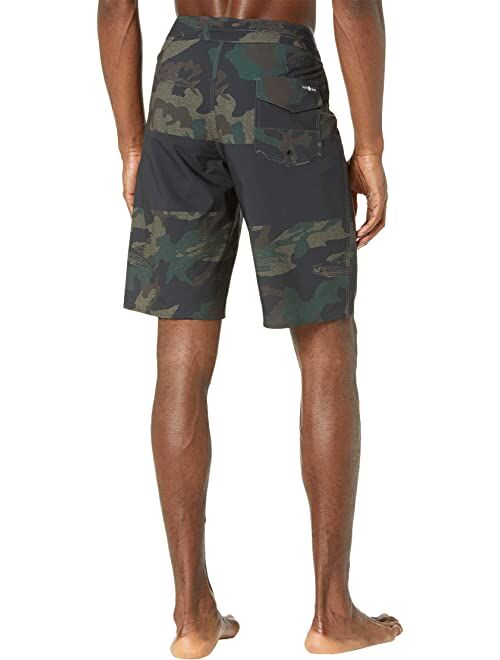 Salty Crew Topwater 21" Boardshorts