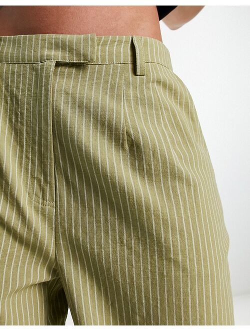 COLLUSION laundered stripe pull on dad pants in sage