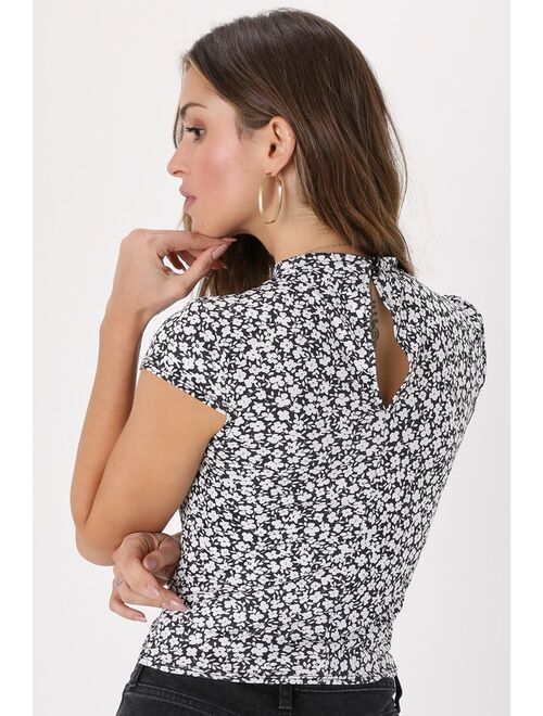 Lulus Updated Style Black and White Floral Mock Neck Short Sleeve Top